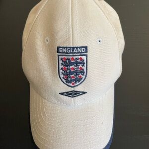 Umbro England Cream Cap with Embroidered Logo
